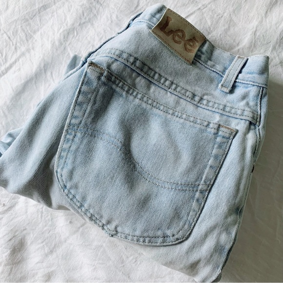 Vintage 90’s Lee Jeans High Waisted Straight Leg Light Wash Sz 29/30 - Picture 12 of 12